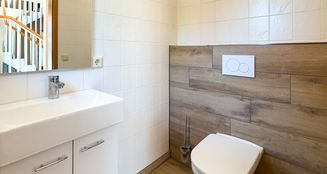 von_poll_real_estate_property_25242023_image_4
