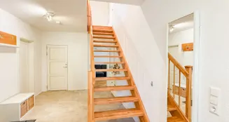 von_poll_real_estate_property_25242053_image_2