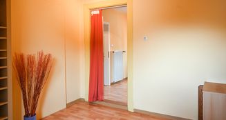 von_poll_real_estate_property_25242033_image_12