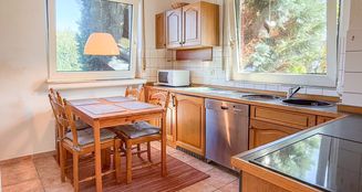 von_poll_real_estate_property_25242042_image_2