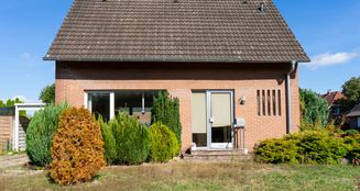 von_poll_real_estate_property_25242042_image_1