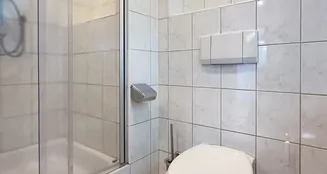 von_poll_real_estate_property_25242045_image_5