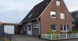 von_poll_real_estate_property_25242050_image_0