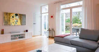 von_poll_real_estate_property_25242054_image_8