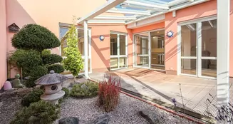 von_poll_real_estate_property_25242048_image_1