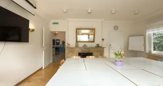 von_poll_real_estate_property_26242001_image_4