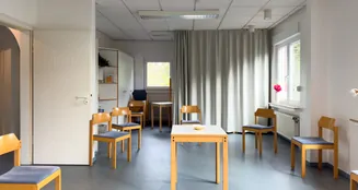 von_poll_real_estate_property_26242001_image_10