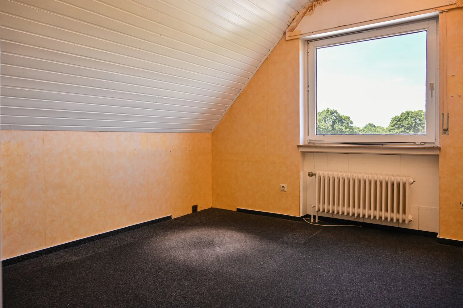 Schlafzimmer III