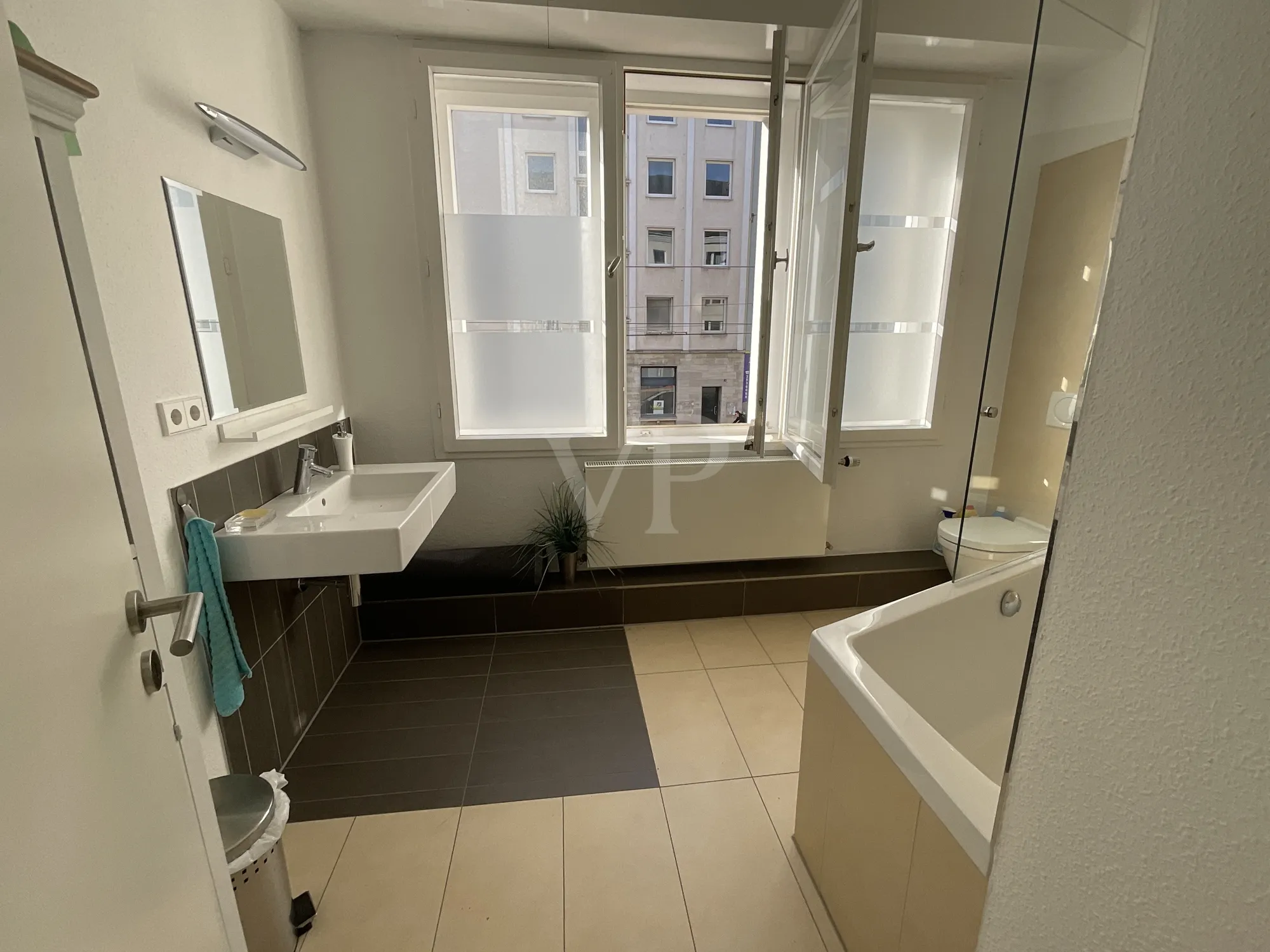 Bad Wohnung 1. OG