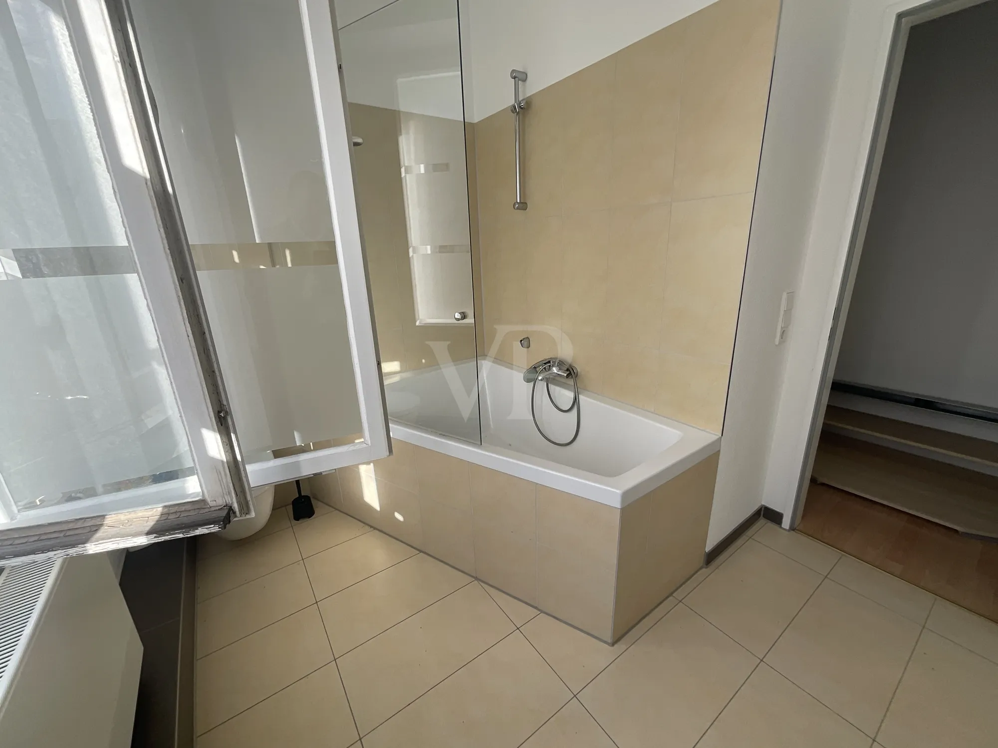 Bad Wohnung 1. OG