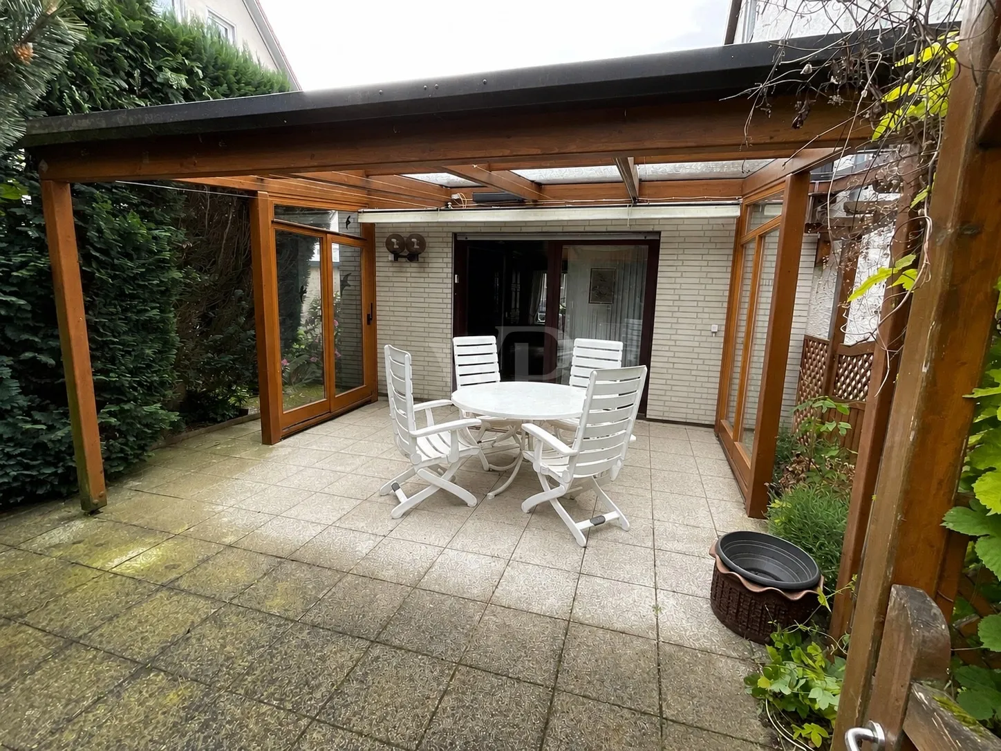 Terrasse EG