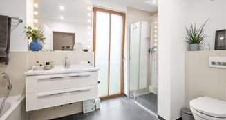von_poll_real_estate_property_25101024_image_20