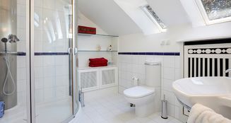von_poll_real_estate_property_25101014_image_23