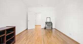 von_poll_real_estate_property_25101027_image_11