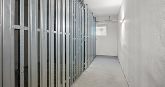 von_poll_real_estate_property_25101026_image_11