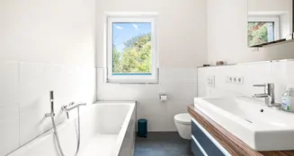 von_poll_real_estate_property_25101032A_image_10