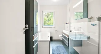 von_poll_real_estate_property_25101032A_image_11