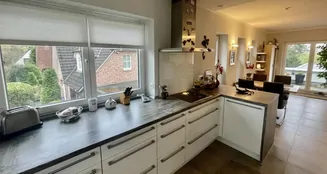 von_poll_real_estate_property_26101002_image_0