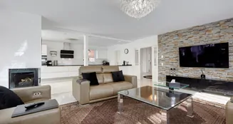 von_poll_real_estate_property_26101005_image_5