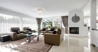 von_poll_real_estate_property_26101005_image_6