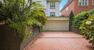 von_poll_real_estate_property_25101012_image_25