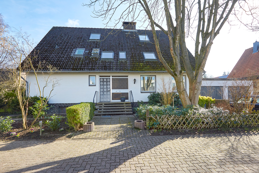 Straßenansicht
