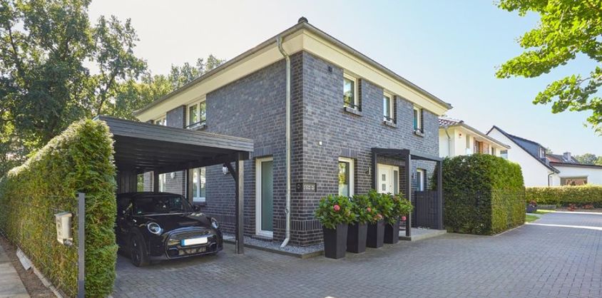 von Poll Immobilien GmbH