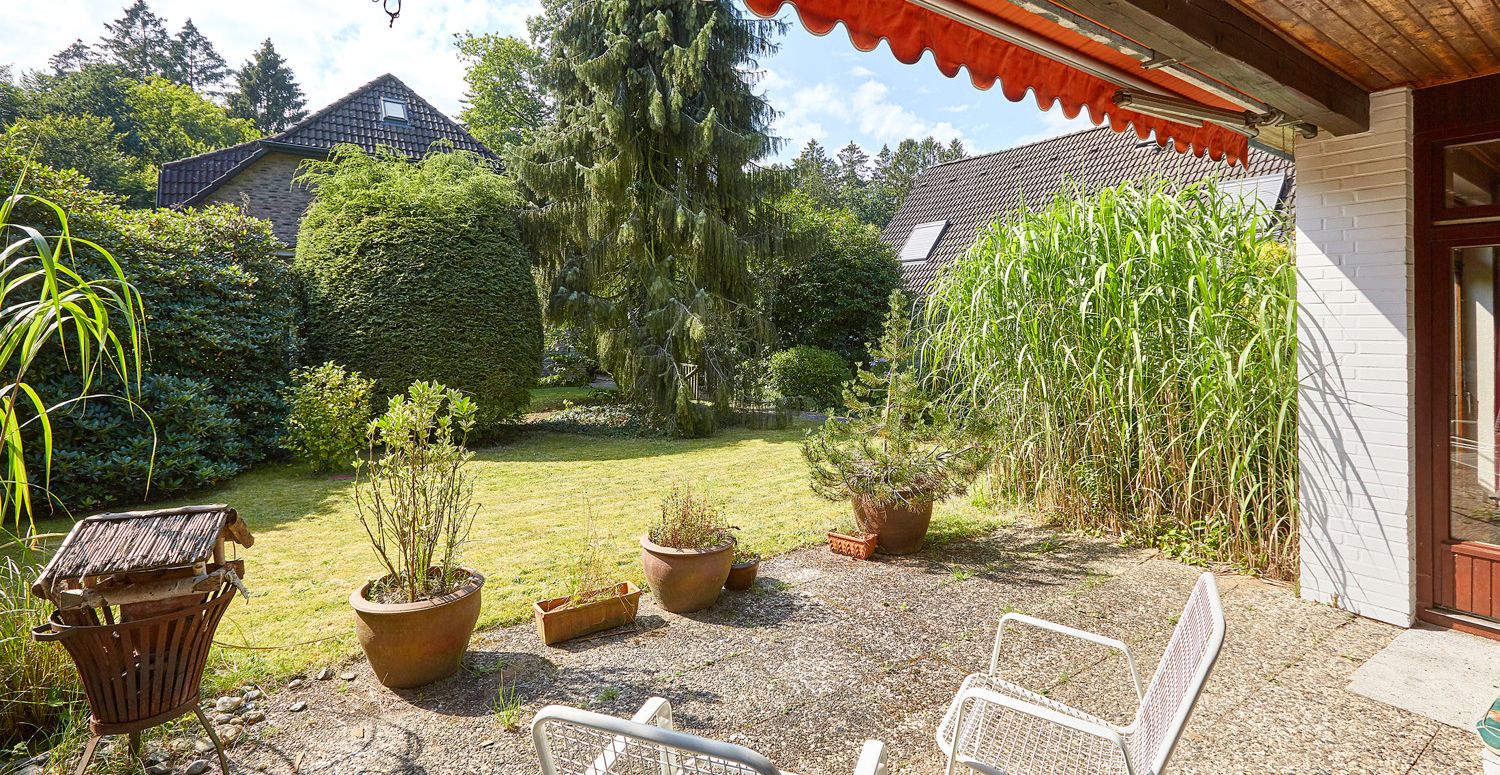 Angrenzende West-Terrasse
