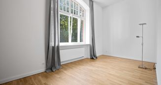 von_poll_real_estate_property_25101028_image_17