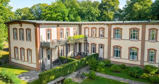 von_poll_real_estate_property_25101028_image_2
