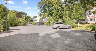 von_poll_real_estate_property_25101028_image_26