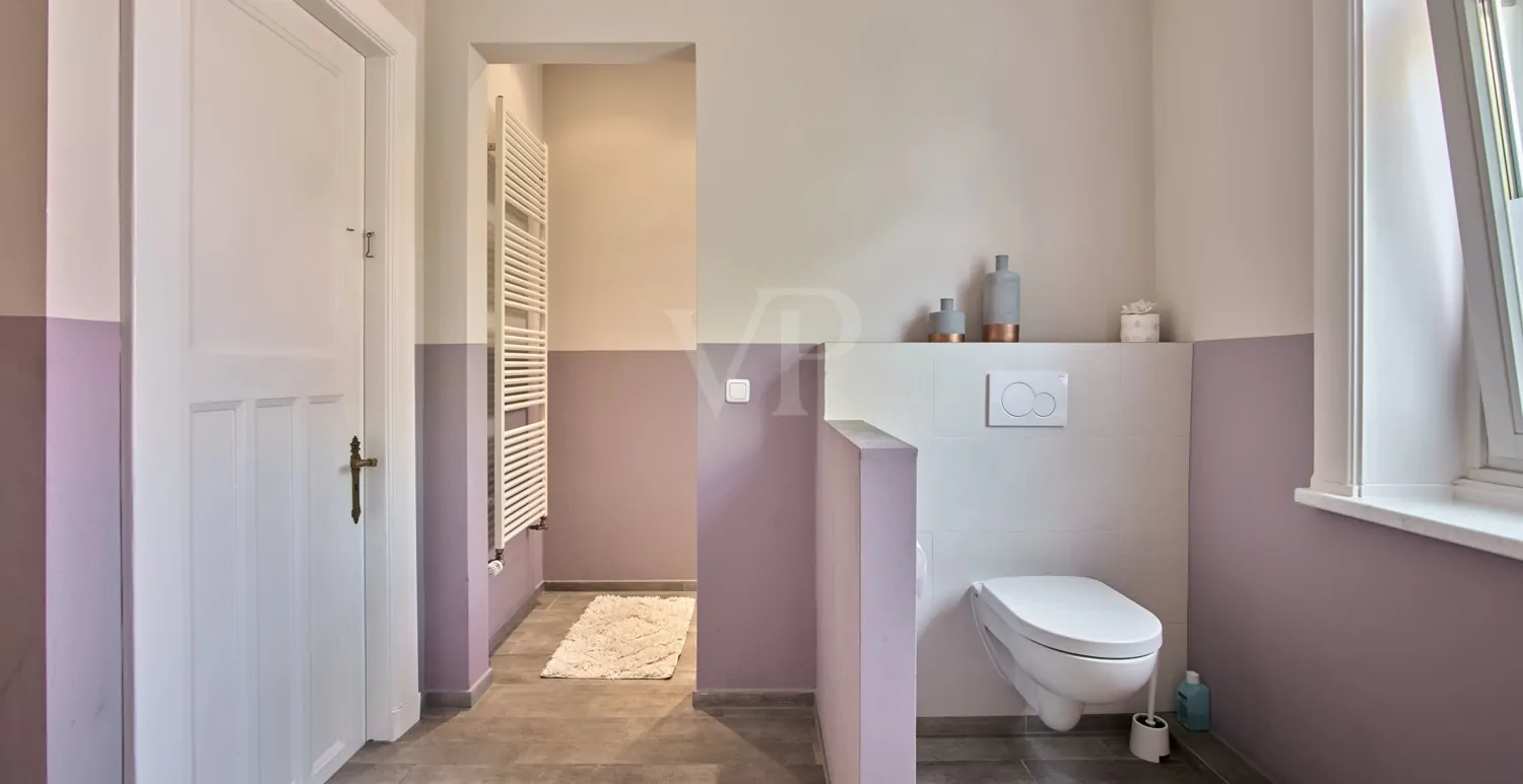 separater Duschbereich im Kinderbad