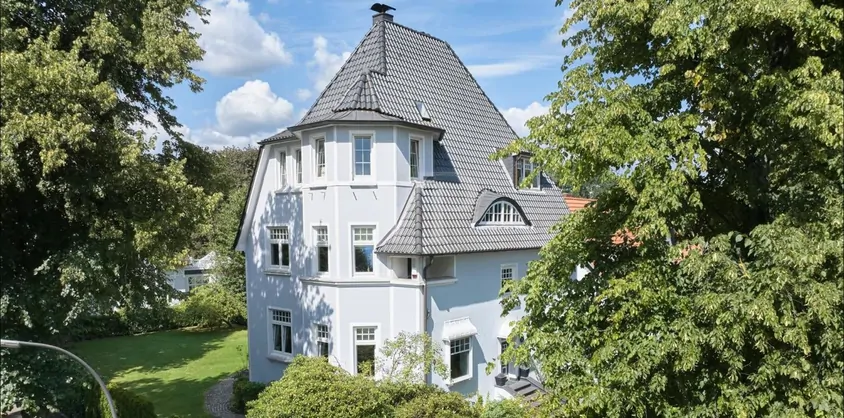 von Poll Immobilien GmbH