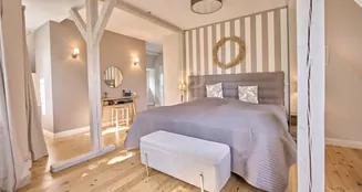 von_poll_real_estate_property_25101036_image_24