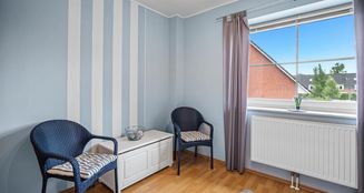 von_poll_real_estate_property_25101015_image_12
