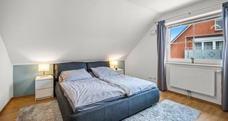 von_poll_real_estate_property_25101015_image_10