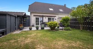 von_poll_real_estate_property_25101015_image_1