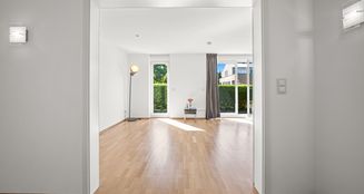 von_poll_real_estate_property_25101013_image_6