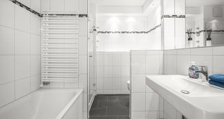 von_poll_real_estate_property_25101013_image_17