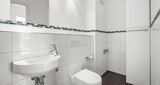 von_poll_real_estate_property_25101013_image_19