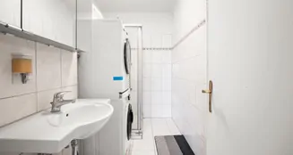 von_poll_real_estate_property_25101007_image_8