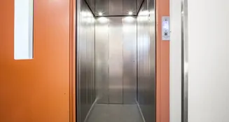 von_poll_real_estate_property_25101007_image_3