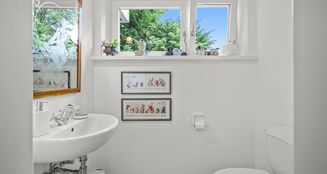 von_poll_real_estate_property_25101018_image_16