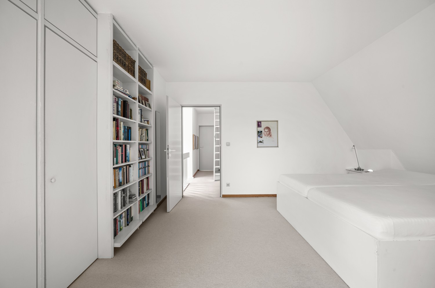 Schlafzimmer mit Ankleide
