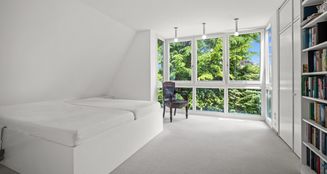 von_poll_real_estate_property_25101018_image_18