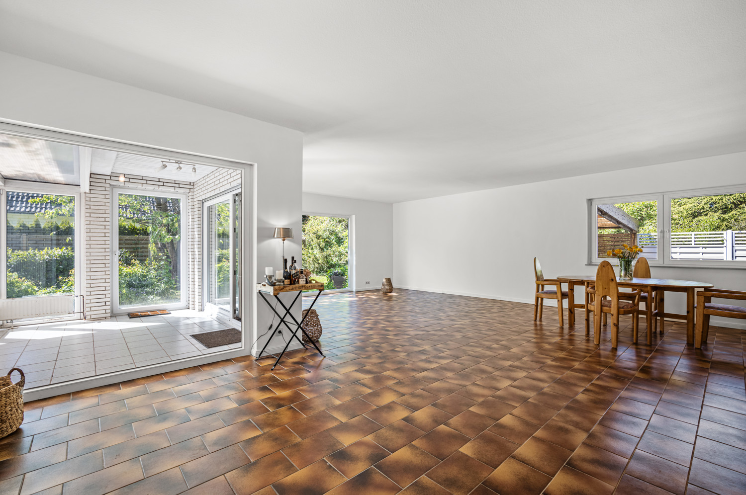 Wohnzimmer mit Wintergarten