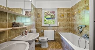 von_poll_real_estate_property_25101011_image_13
