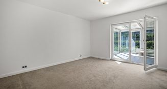 von_poll_real_estate_property_25101011_image_10