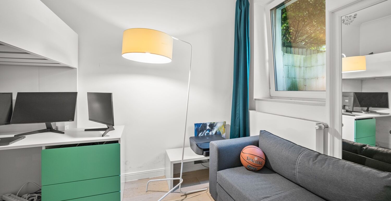 1/2 Zimmer