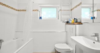 von_poll_real_estate_property_25101023_image_22